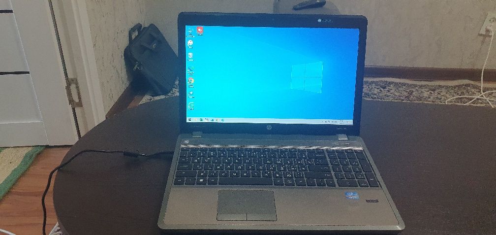 Hp кампютер сотилади 200 доллар Ssd қилинган ишлаши яхши
