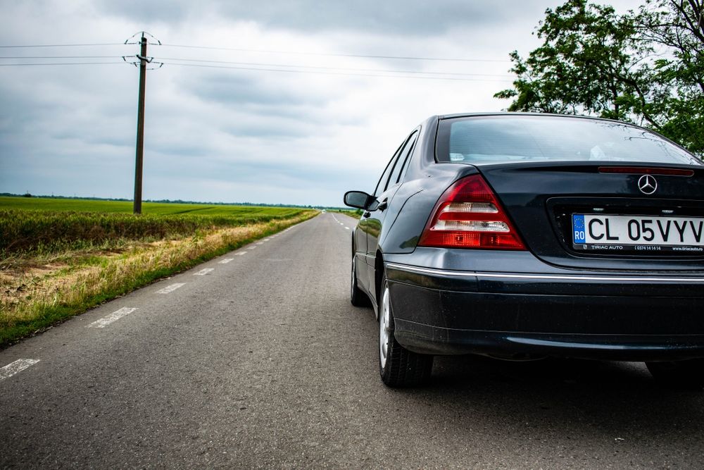 Mercedes C Class Avantgarde 2004 2.2 CDI