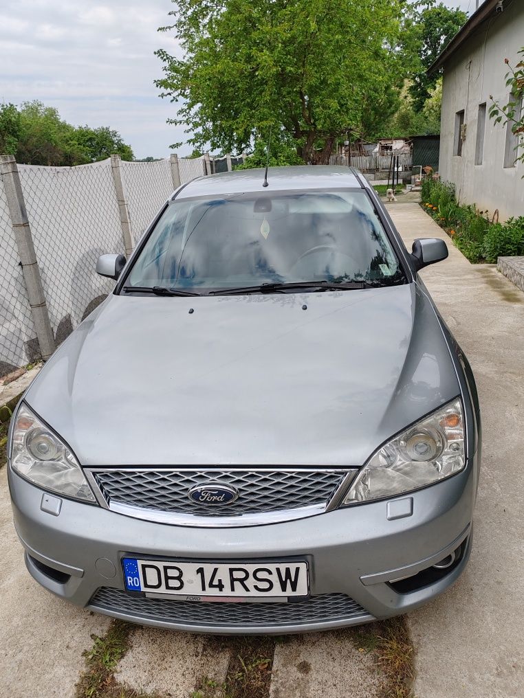 Vând /schimb ford mondeo mk3 2.2 tdci