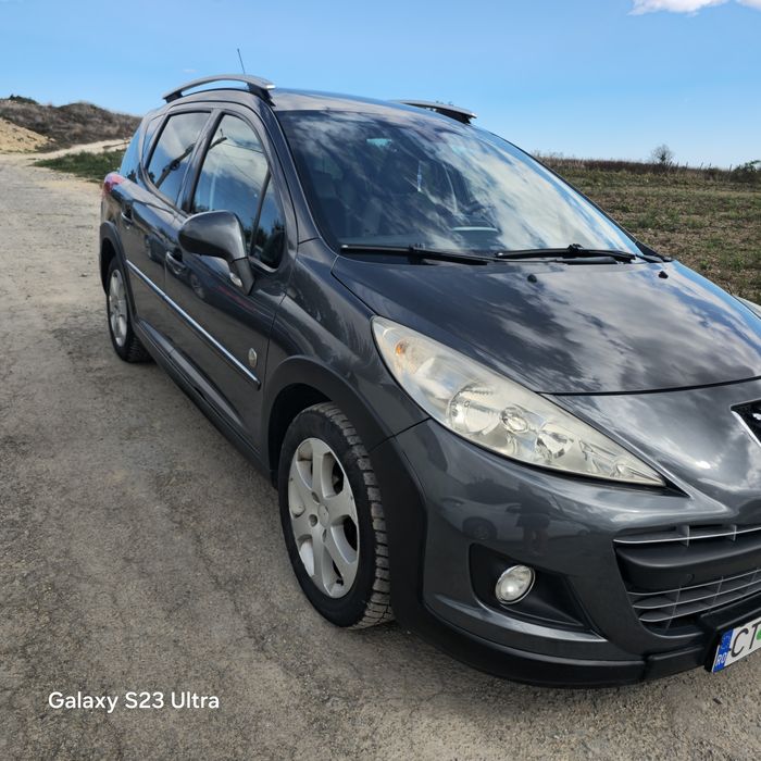 Peugeot 207 sw 2011