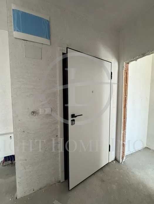 Продава се Тристаен апартамент в Пловдив, Тракия - 104 кв.м за 1587 €/кв.м - Снимка #4