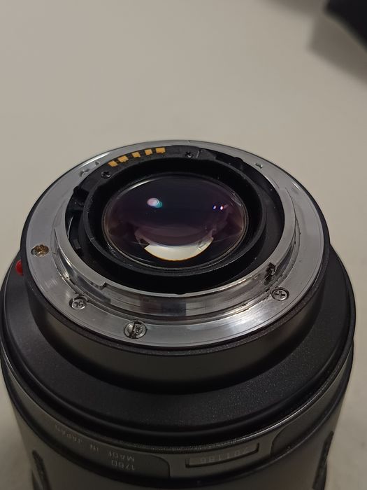 Obiectiv Tamron SP 28-105 mm f2.8