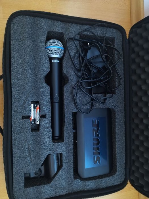 Microfon Shure wireless, in garanție, cu geanta si accesorii