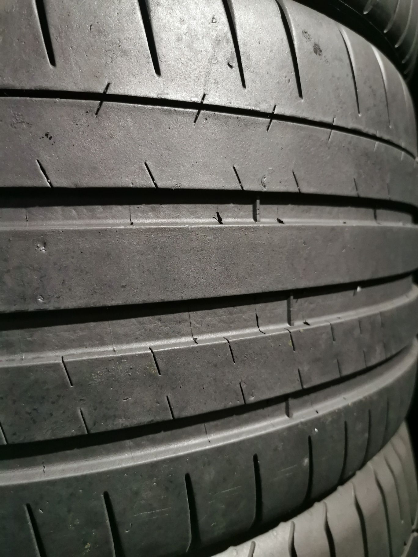 265 35 R 21 anvelope vara Michelin / Goodyear