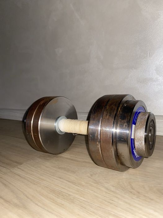 Продается гантеля 15кг в хорошем состоянии