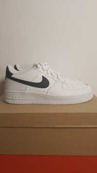 Nike Air Force 1 Low "White & Black" - Номер 40