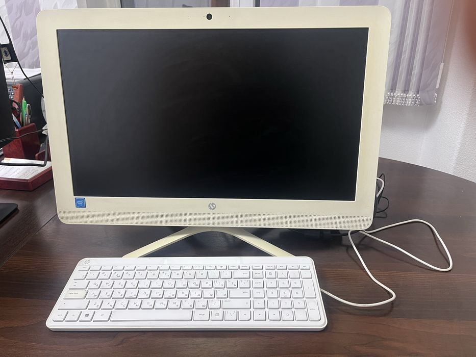 Моноблок HP 22-b002ur