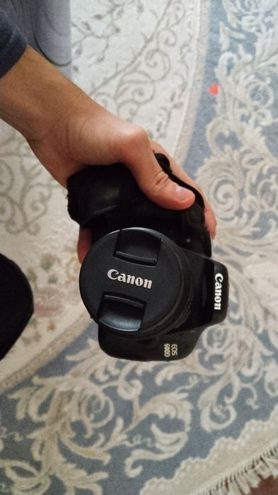Фотоаппарат Canon eos600d