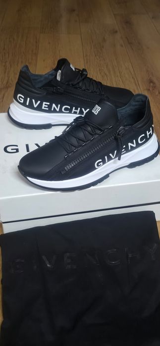 Givenchy spectre runner okazie