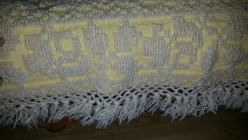 Covertură tradițională din lana pentru canapea, țesută manual (noua)