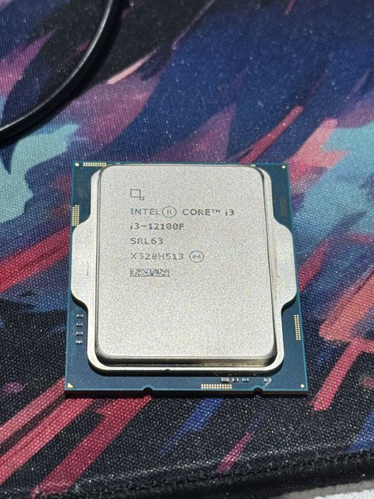 Продам процессор intel core i3 12100f