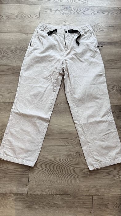 Pantaloni H&M catifea