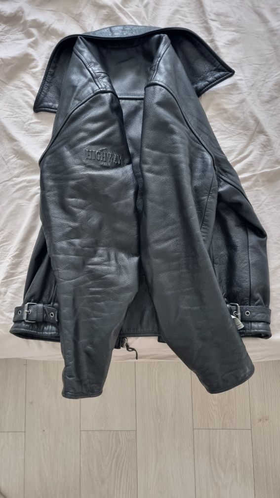Geaca moto de piele