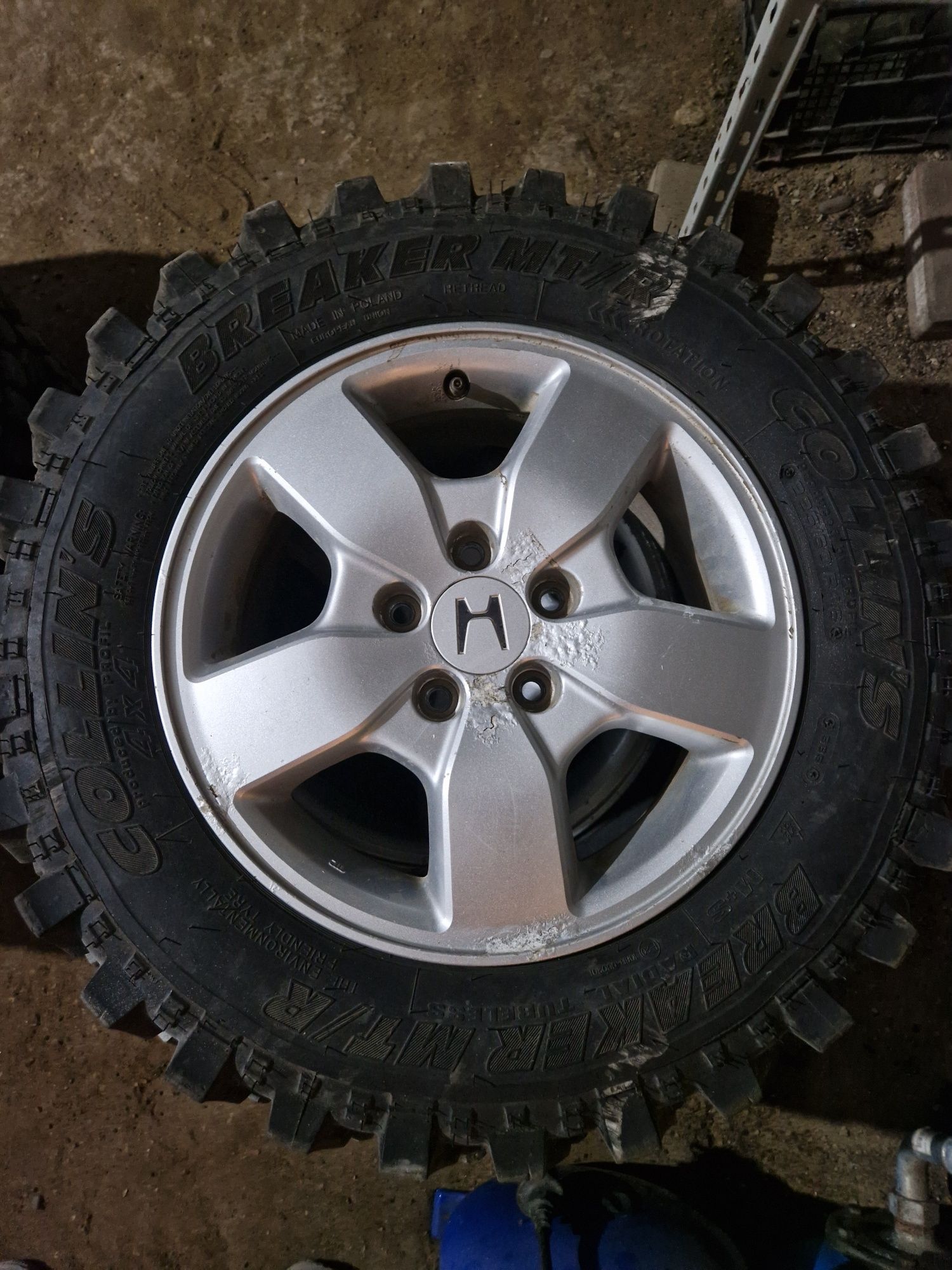Jante cu cauciucuri pt Honda