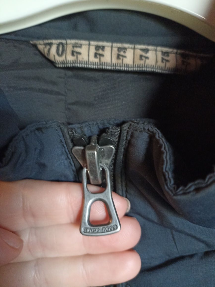 Hugo boss original пухено яке
