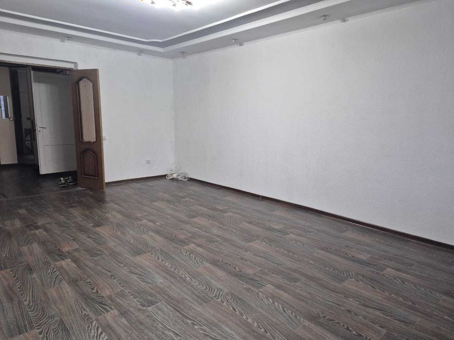 Продам 3 комн квартиру в районе Вокзала