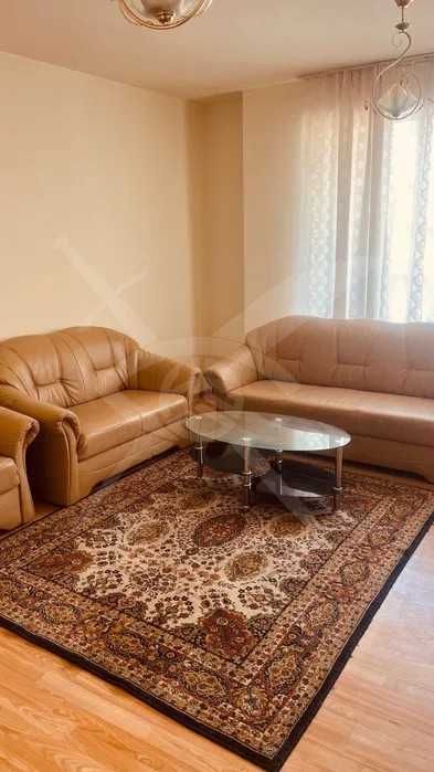 Тристаен апартамент под наем в Центъра 180171