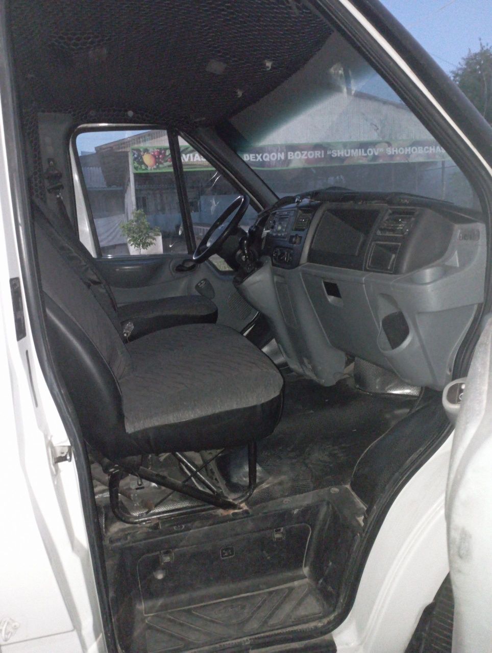Ford tranzit holati yaxshi