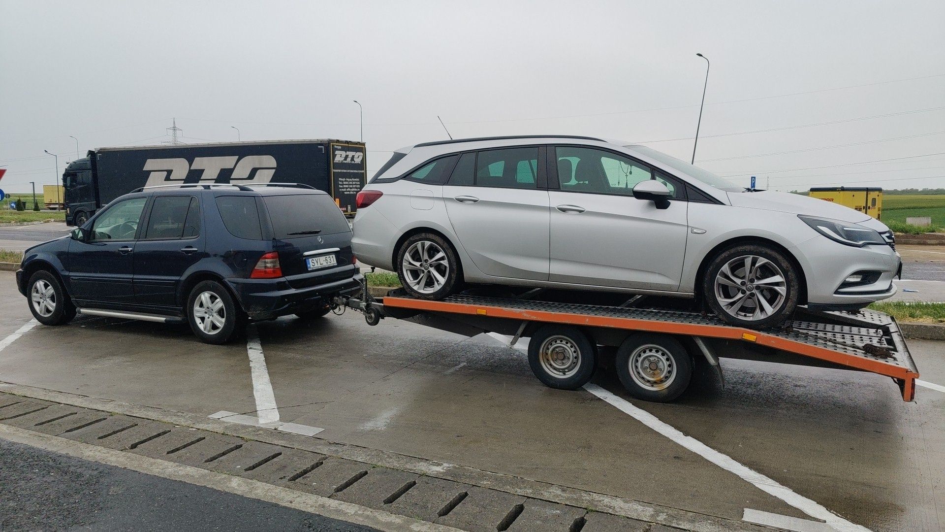 Tractari auto platforma non stop Ungaria Austria Cehia Slovenia italia