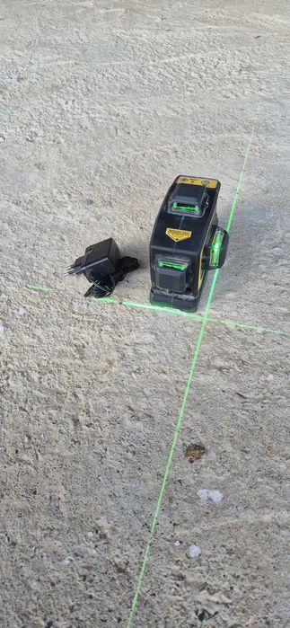 Nivela laser cu linii Spectra LT58G