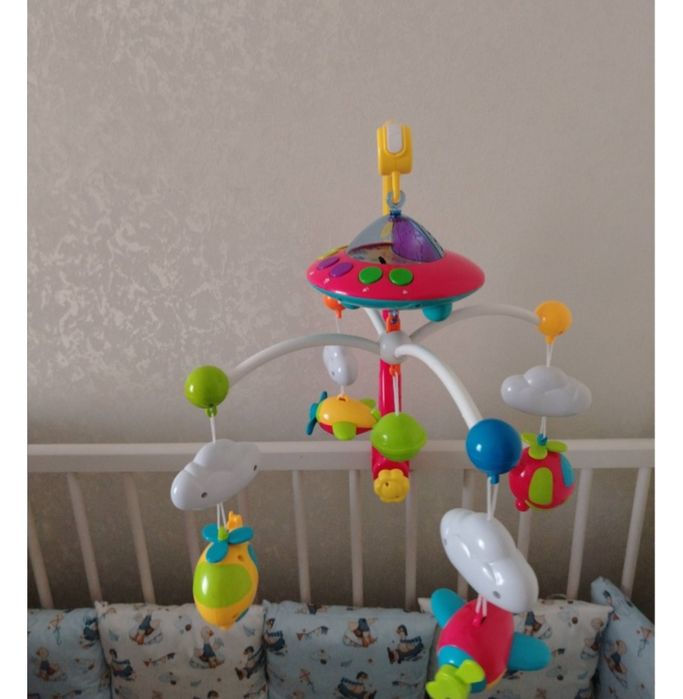 Продам музыкальный мобиль для манежа