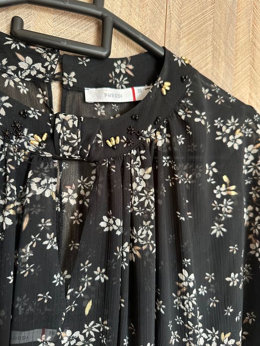 Продам женскую одежду