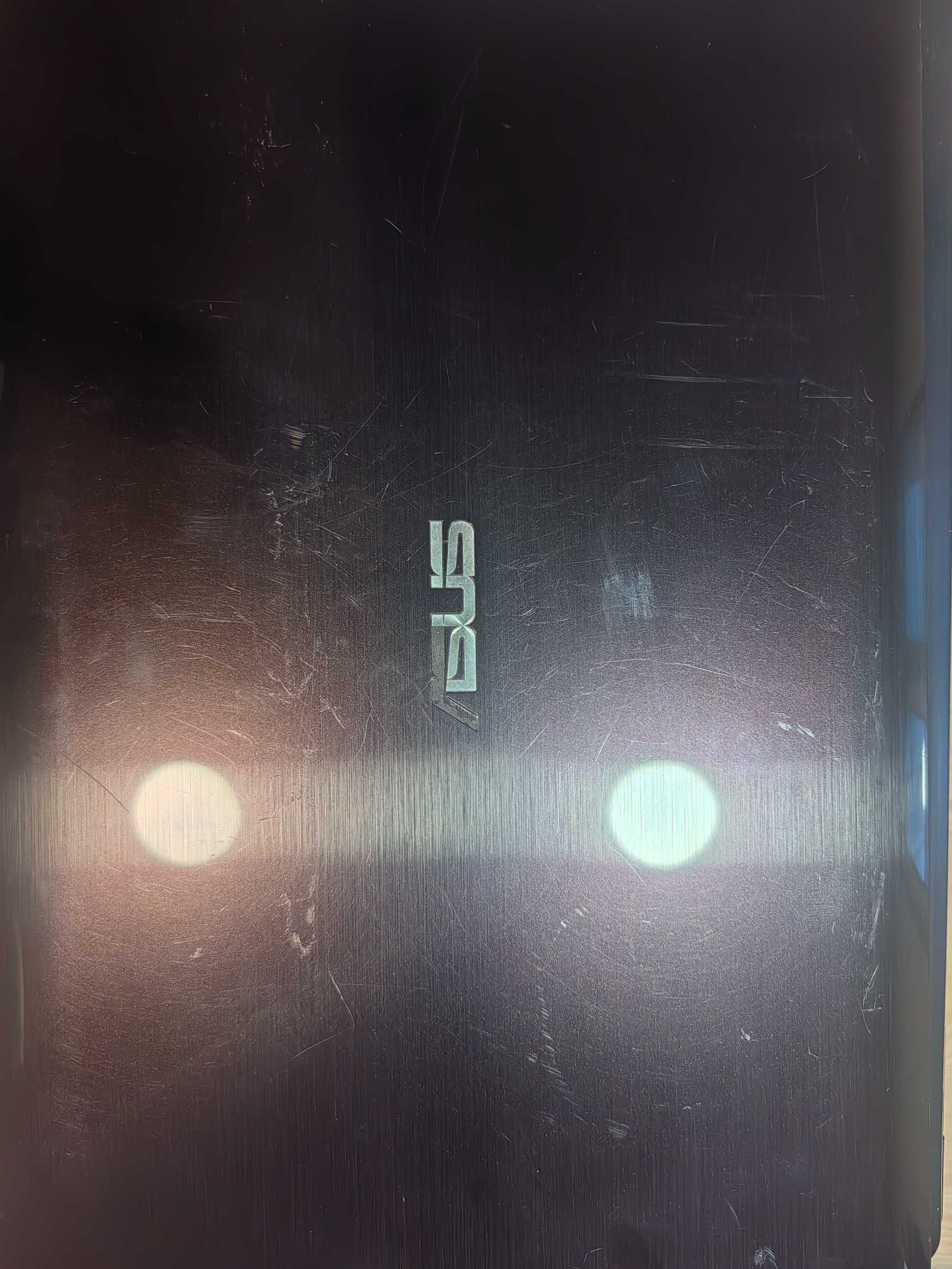 Лаптоп Asus F756U 12RAM/17.3/256SSD
