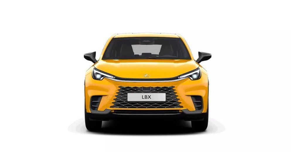 Lexus LBX Camera | Senzori | Carplay | Pilot Automat | 2025