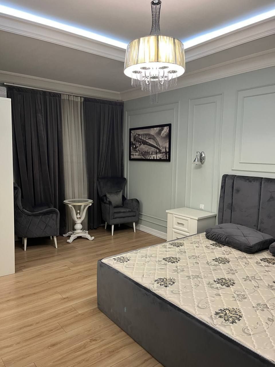 Продаётся 4/4/8 135м2 в ЖК Huvaydo Residence, ор-р: м. Беруни