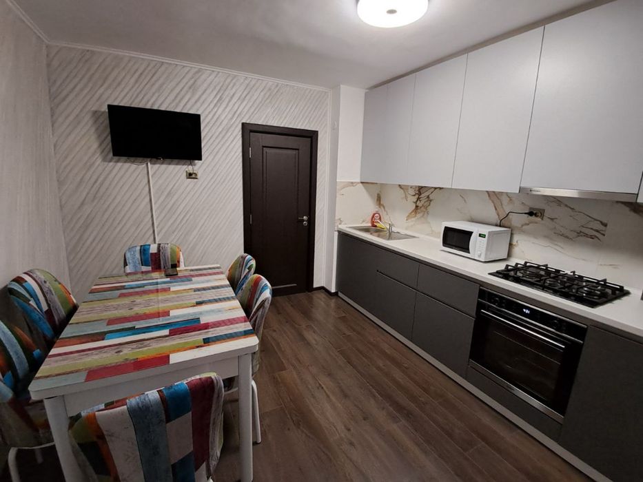 Apartament în regim hotelier, 3 camere de lux, zonă centrală
