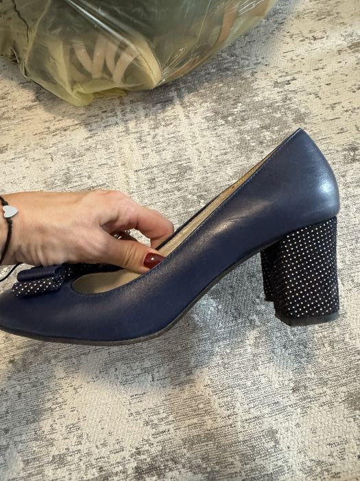 Vand pantofi piele, 38