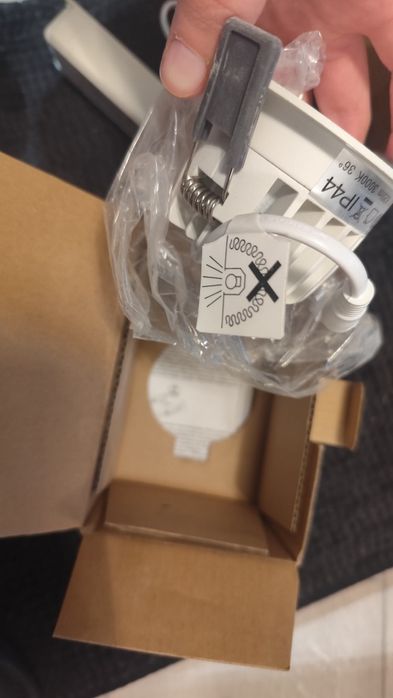 Подарява се , LED луна за вграждане LEDVANCE