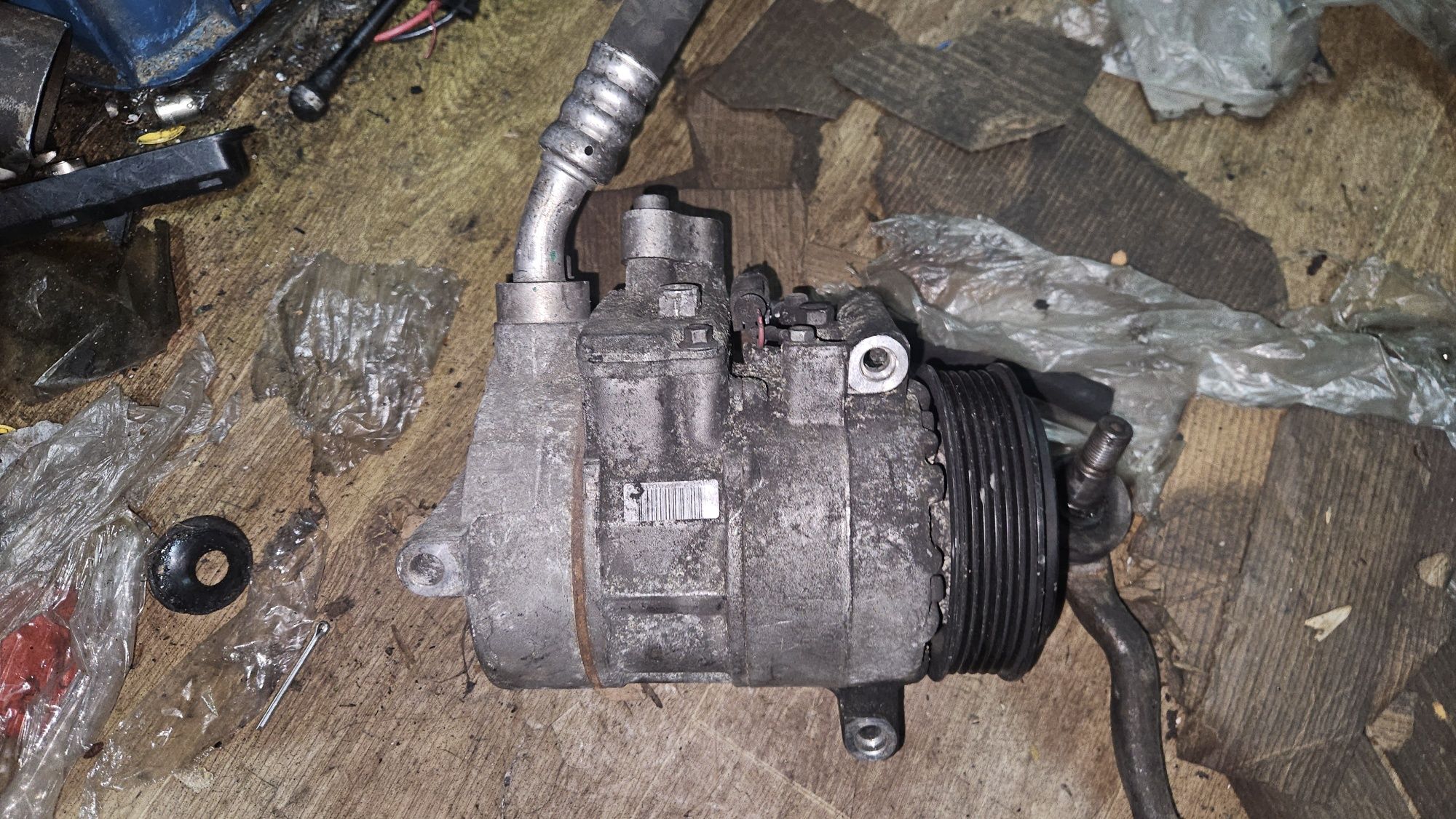 Компресор за климатик за Mercedes c203,c204,clk209,G463