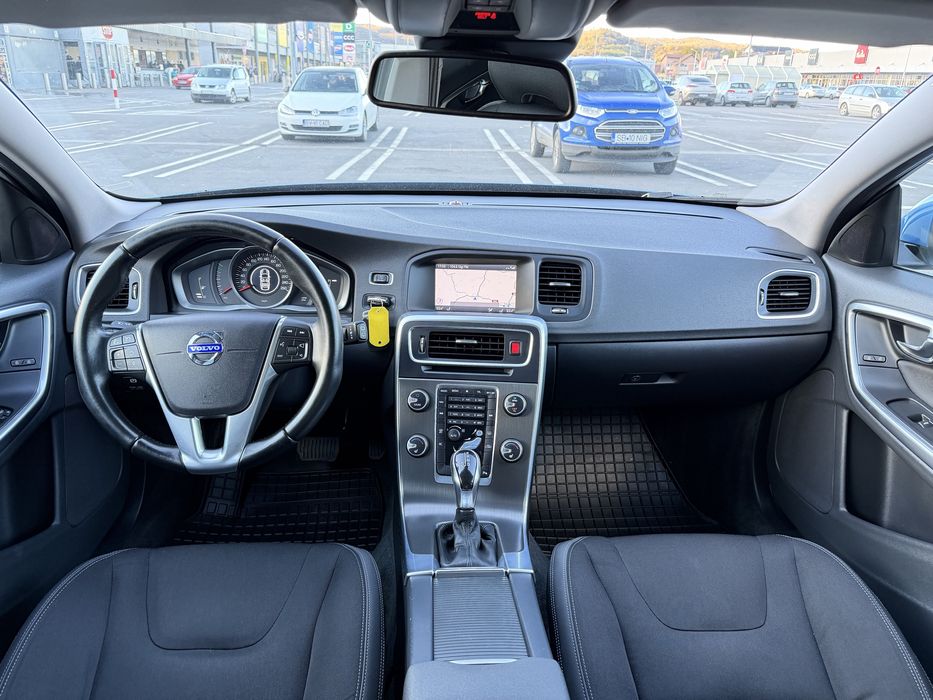 Volvo V60 2.0 5 Cilindrii  Piele Cutie Automata Incalzire scaune