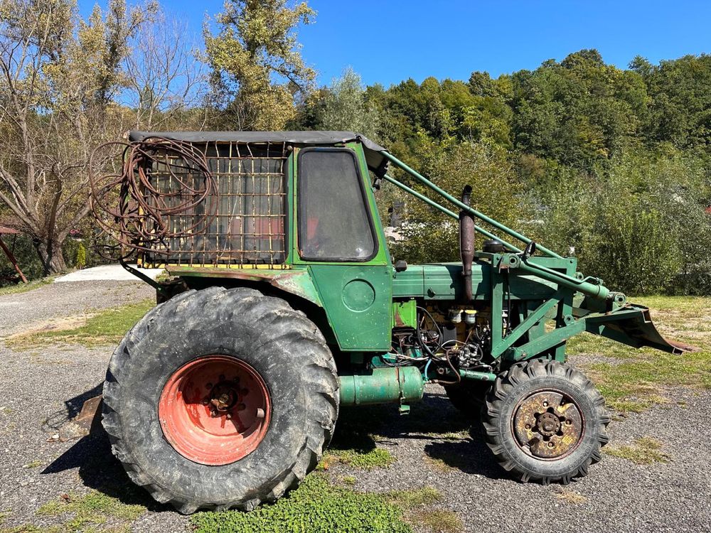 Tractor forestier U651