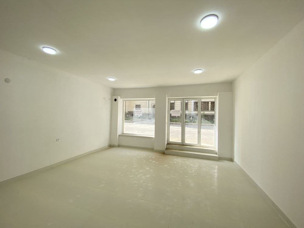 Magazin sotiladi 60m2