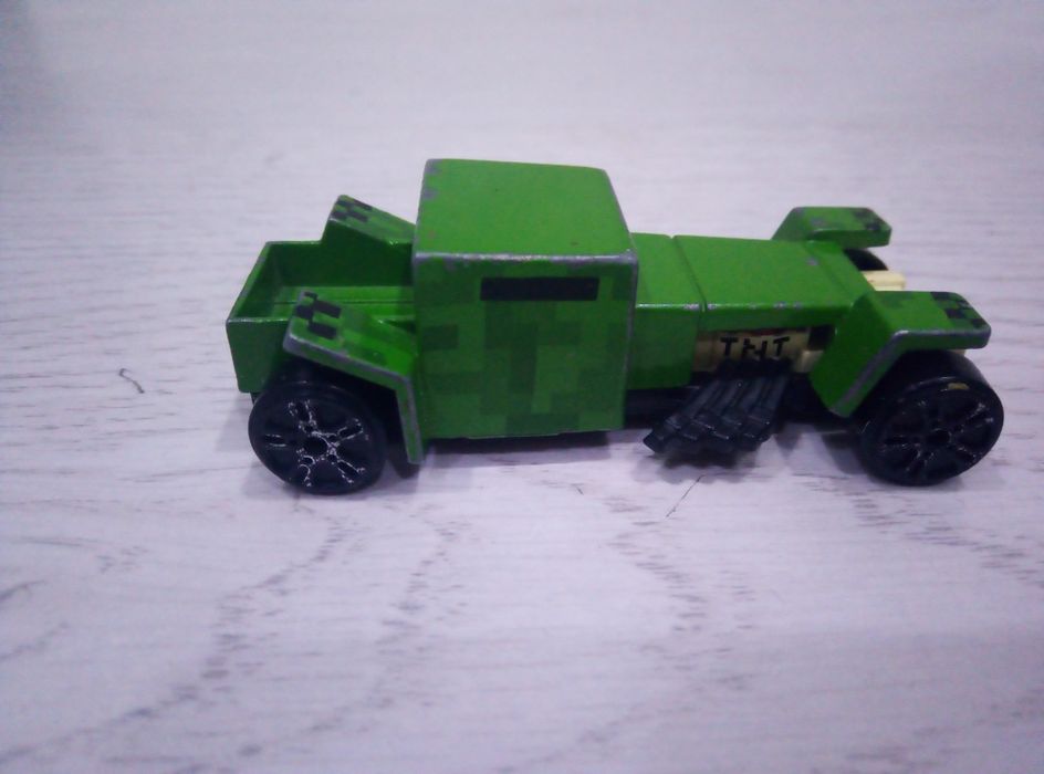 Детские модельки Хотвилс