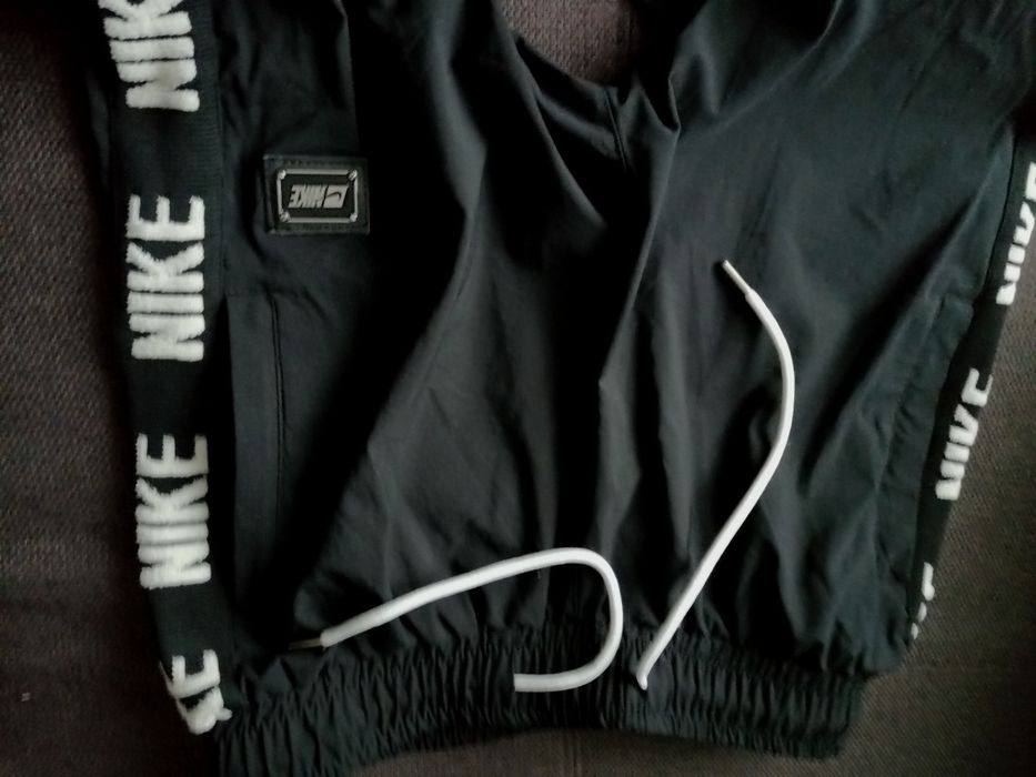 Pantaloni Nike bărbați