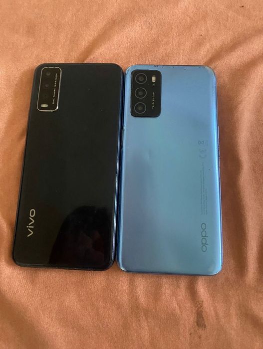 Продам 2 телефона