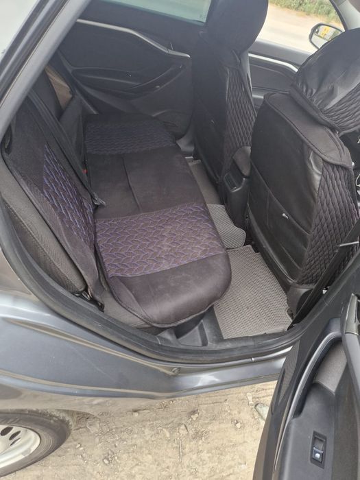 продам машину лада веста