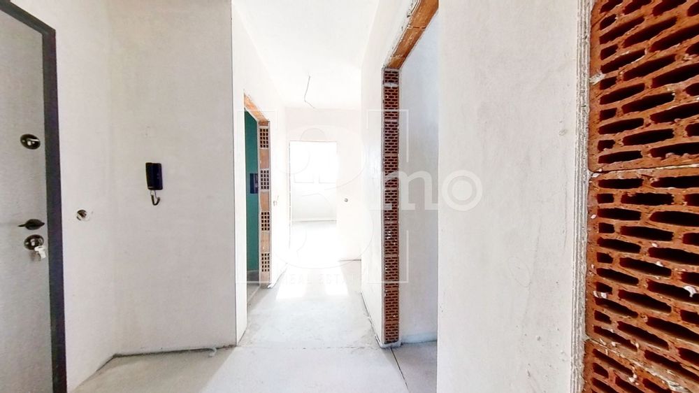 Продава се Тристаен апартамент в София, Овча купел 2 - 72 кв.м за 1691 €/кв.м - Снимка #2