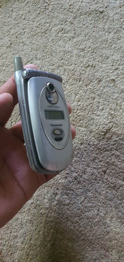 Telefon sotiladi Retro