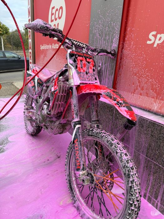 Vand Honda crf 250 4 timpi im stare perfecta sau schimb cu 2 t