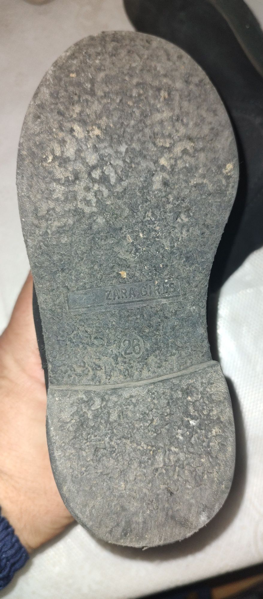 Детски боти, Zara 26 номер.