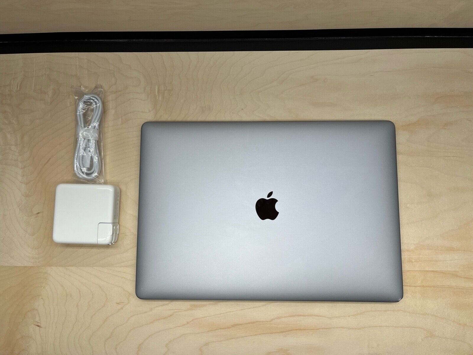 Apple Macbook PRO 2018 15,4 inch