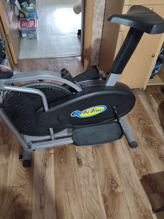 Продам велотренажёр. Два в одном(степлер и велосипед).