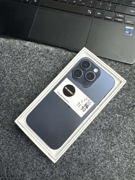 Iphone 15 pro 256gb 86%battare