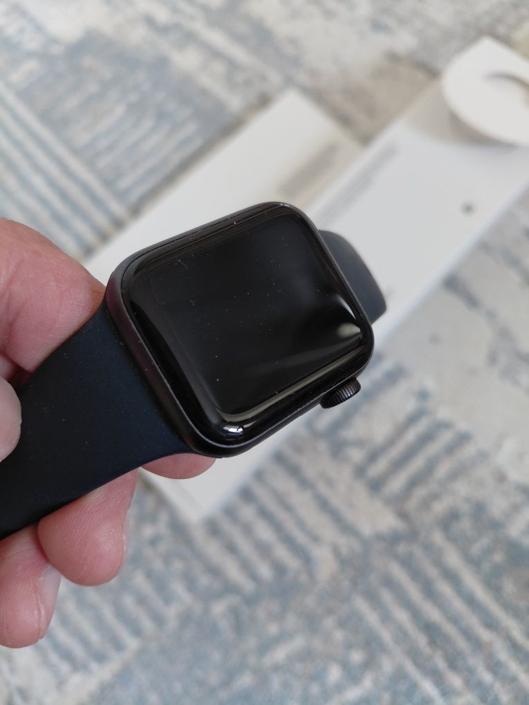 Смарт часы Apple