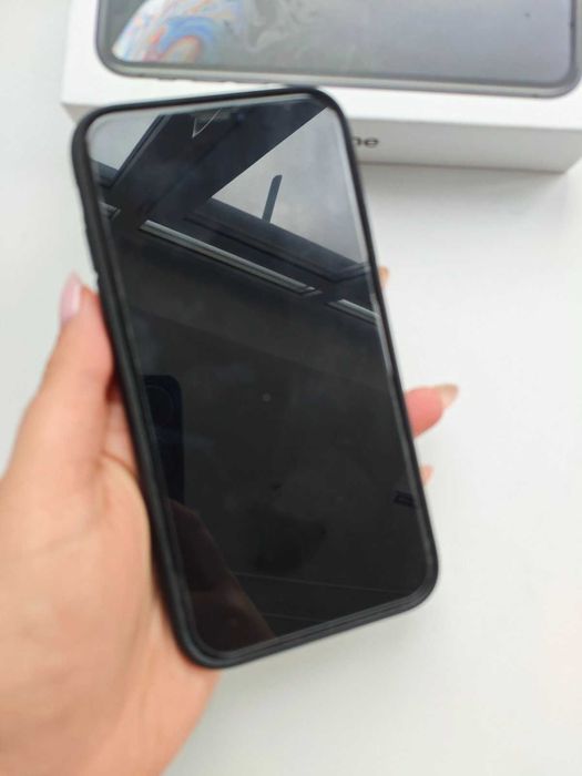 iPhone XR - 100% батерия!