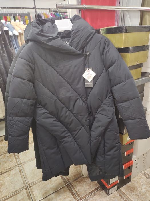 Куртка пуховик теплый с капюшоном модная парка